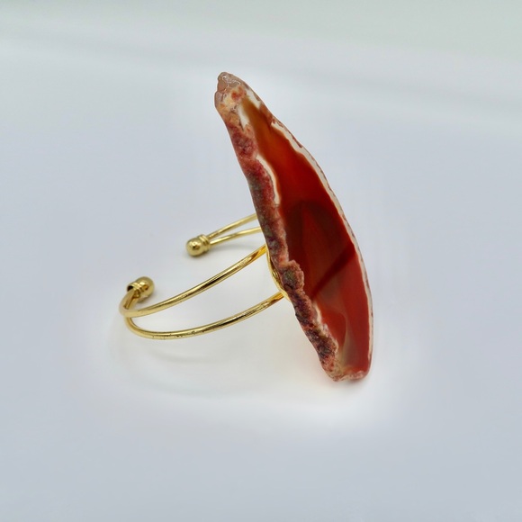 RED AGATE BANGLE - Picture 3 of 3